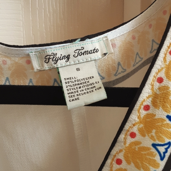 Vintage Style Flying Tomato Vee Neck Top - Picture 5 of 7